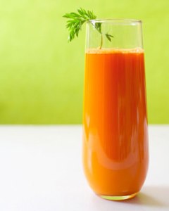 suco-tomate-e-cenoura